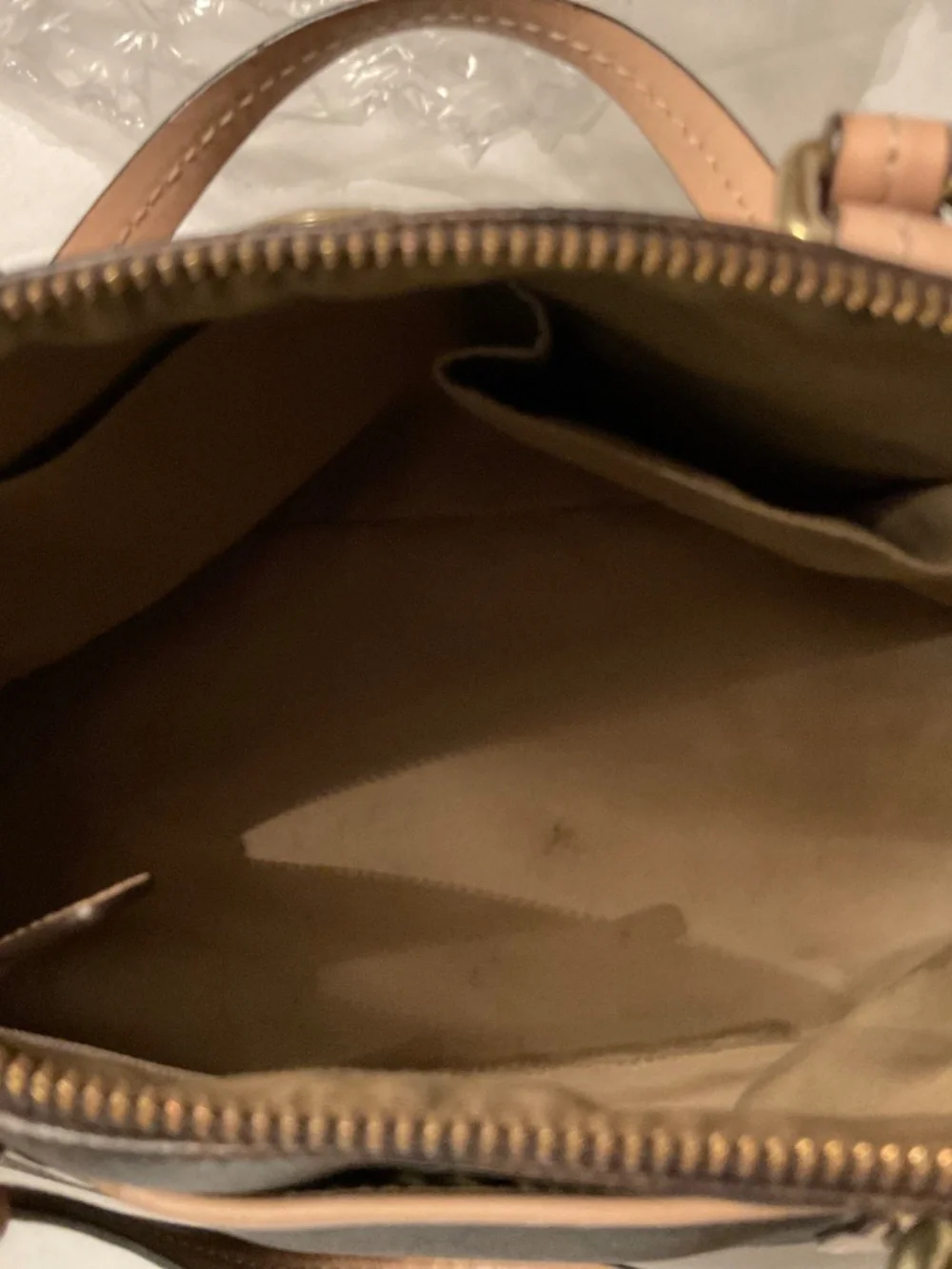 Coach F26184 Signature Peyton Cora Domed Satchel bag - Picture 10 of 12